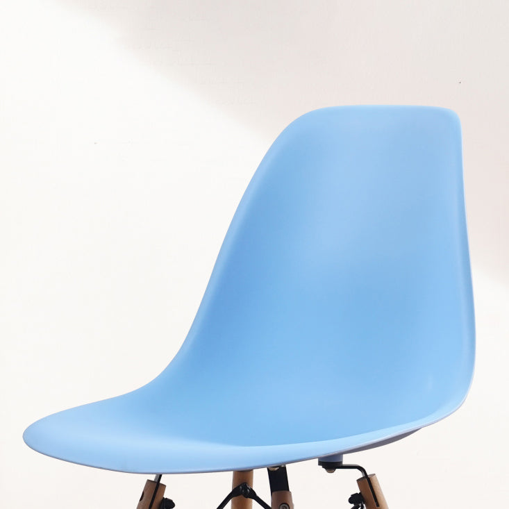 Scandinavian Wood Kitchen Dining Room Side Chair Solid Back Chair Clearhalo ' kitchen&dining_furn' 'Dining Chairs' 'Dining Tables & Seating' 'dining_chair' 'Furniture' 'furniture_dining_chair' 'Kitchen & Dining Furniture' 'kitchen' 4468633