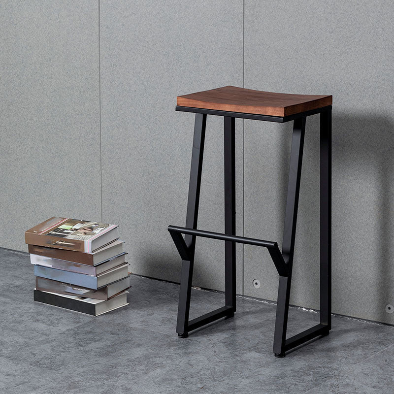 Modern Style Metal Bar Stool with Footrest Coffee Shop Simple Bar Stool Clearhalo 'Bar Furniture' 'Bar Stools' 'bar_stools' 'furn' 'furn_bar_stools' 'furniture_bar_stools' 'Kitchen & Dining Furniture' 'kitchen&dining_furn' 'kitchen' 'kitchen_furn' Furniture' 4471044