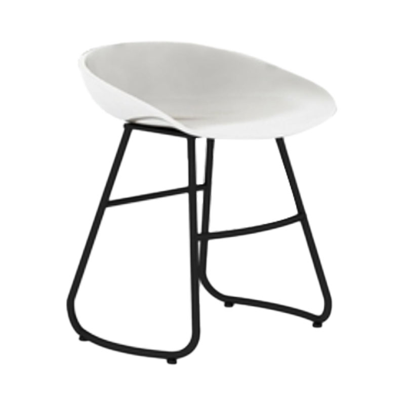 Modern Armless Backrest Counter Stool Iron Dessert Shop Bar Stool with Plastic Seat White 1 Piece Short Stool(18"H) Clearhalo 'Bar Furniture' 'Bar Stools' 'bar_stools' 'furn' 'furn_bar_stools' 'furniture_bar_stools' 'Kitchen & Dining Furniture' 'kitchen&dining_furn' 'kitchen' 'kitchen_furn' Furniture' 4471151