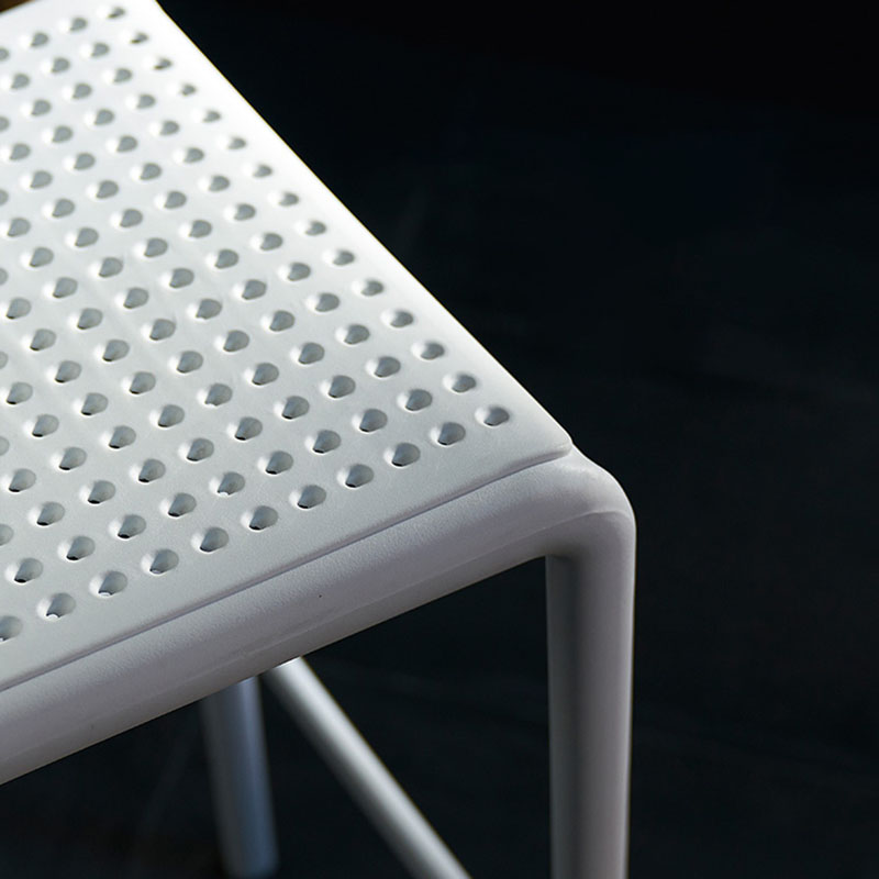 Contemporary Plastic Barstool Bristol Bar Stool with Footrest and Low Back Clearhalo 'Bar Furniture' 'Bar Stools' 'bar_stools' 'furn' 'furn_bar_stools' 'furniture_bar_stools' 'Kitchen & Dining Furniture' 'kitchen&dining_furn' 'kitchen' 'kitchen_furn' Furniture' 4471577