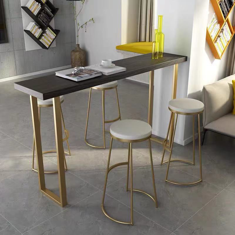 White Glam Style Bar Table in Metal and Faux Marble Bar Table Milk Tea Shop Bar Table Clearhalo 'Bar Furniture' 'Bar Tables' 'bar_tables' 'furn' 'furn_bar_tables' 'Furniture' 'furniture_bar_tables' 'Kitchen & Dining Furniture' 4472200