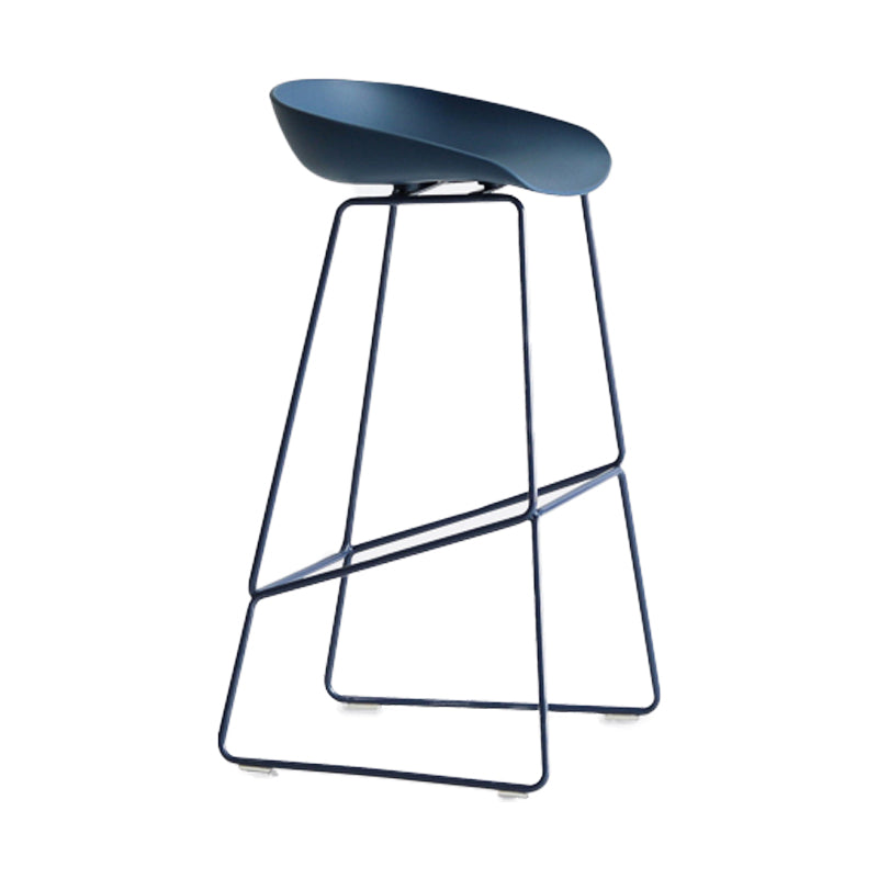 Modern Style Bar-stool Sled Legs PP Bucket Seat Barstool for Counter Bar Blue 1 Piece Bar Stool(30"H) Clearhalo 'Bar Furniture' 'Bar Stools' 'bar_stools' 'furn' 'furn_bar_stools' 'furniture_bar_stools' 'Kitchen & Dining Furniture' 'kitchen&dining_furn' 'kitchen' 'kitchen_furn' Furniture' 4481704