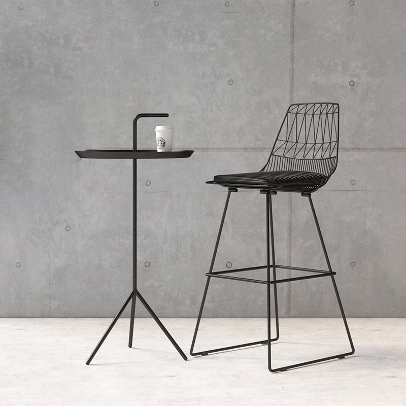 Contemporary Metal Barstool Bristol Bar Stool with Iron Legs and Low Back Black 1 Piece Bar Stool(30"H) Clearhalo 'Bar Furniture' 'Bar Stools' 'bar_stools' 'furn' 'furn_bar_stools' 'furniture_bar_stools' 'Kitchen & Dining Furniture' 'kitchen&dining_furn' 'kitchen' 'kitchen_furn' Furniture' 4482518