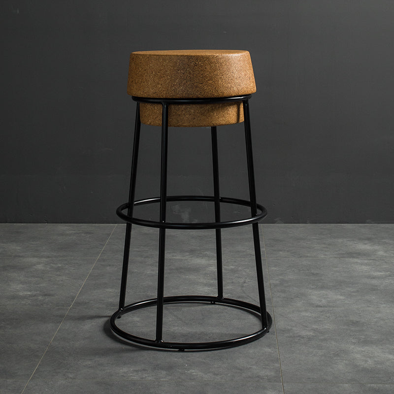 Modern Armless Backless Counter Stool Steel Cafe Bar Stool with Wooden Seat 1 Piece Clearhalo 'Bar Furniture' 'Bar Stools' 'bar_stools' 'furn' 'furn_bar_stools' 'furniture_bar_stools' 'Kitchen & Dining Furniture' 'kitchen&dining_furn' 'kitchen' 'kitchen_furn' Furniture' 4482940