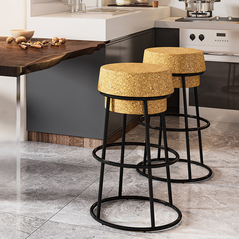 Modern Armless Backless Counter Stool Steel Cafe Bar Stool with Wooden Seat Clearhalo 'Bar Furniture' 'Bar Stools' 'bar_stools' 'furn' 'furn_bar_stools' 'furniture_bar_stools' 'Kitchen & Dining Furniture' 'kitchen&dining_furn' 'kitchen' 'kitchen_furn' Furniture' 4482941