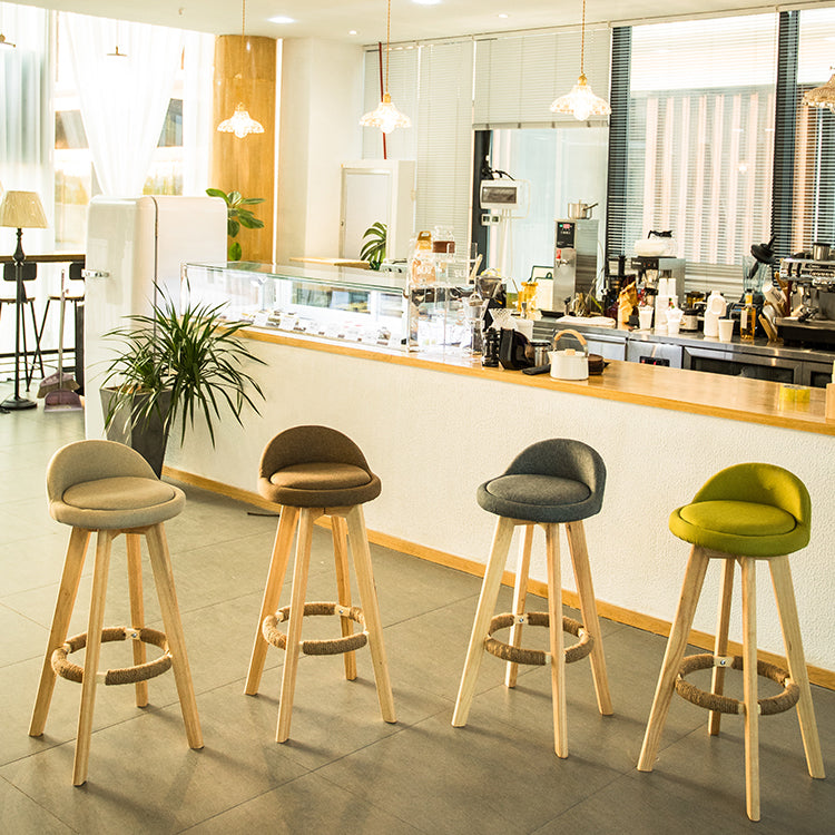 Contemporary Solid Wood Barstool Indoor Bar Stool with Footrest and Low Back Clearhalo 'Bar Furniture' 'Bar Stools' 'bar_stools' 'furn' 'furn_bar_stools' 'furniture_bar_stools' 'Kitchen & Dining Furniture' 'kitchen&dining_furn' 'kitchen' 'kitchen_furn' Furniture' 4492761