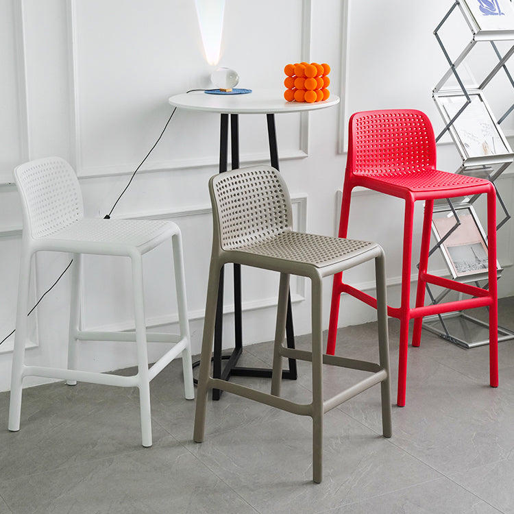Contemporary Metal Plastic Barstools Bristol Bar Stool with Low Back and Footrest Clearhalo 'Bar Furniture' 'Bar Stools' 'bar_stools' 'furn' 'furn_bar_stools' 'furniture_bar_stools' 'Kitchen & Dining Furniture' 'kitchen&dining_furn' 'kitchen' 'kitchen_furn' Furniture' 4493190