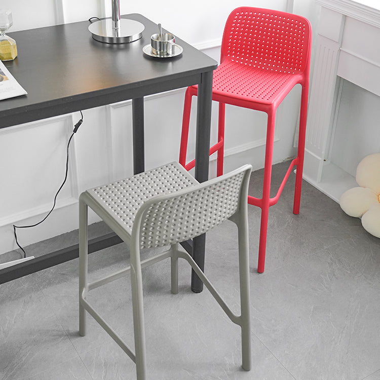 Contemporary Metal Plastic Barstools Bristol Bar Stool with Low Back and Footrest Clearhalo 'Bar Furniture' 'Bar Stools' 'bar_stools' 'furn' 'furn_bar_stools' 'furniture_bar_stools' 'Kitchen & Dining Furniture' 'kitchen&dining_furn' 'kitchen' 'kitchen_furn' Furniture' 4493204