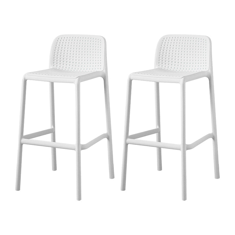 Contemporary Metal Plastic Barstools Bristol Bar Stool with Low Back and Footrest White 2 Piece Set Counter Stool(26"H) Clearhalo 'Bar Furniture' 'Bar Stools' 'bar_stools' 'furn' 'furn_bar_stools' 'furniture_bar_stools' 'Kitchen & Dining Furniture' 'kitchen&dining_furn' 'kitchen' 'kitchen_furn' Furniture' 4493222