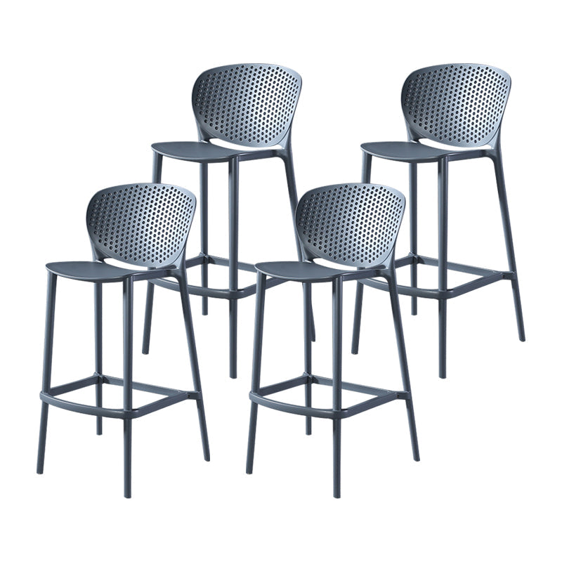 Contemporary Metal Plastic Barstools Bristol Bar Stool with Low Back and Footrest Black-Gray 4 Piece Set Counter Stool(26"H) Clearhalo 'Bar Furniture' 'Bar Stools' 'bar_stools' 'furn' 'furn_bar_stools' 'furniture_bar_stools' 'Kitchen & Dining Furniture' 'kitchen&dining_furn' 'kitchen' 'kitchen_furn' Furniture' 4493244