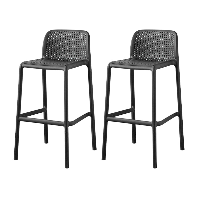 Contemporary Metal Plastic Barstools Bristol Bar Stool with Low Back and Footrest Black 2 Piece Set Counter Stool(26"H) Clearhalo 'Bar Furniture' 'Bar Stools' 'bar_stools' 'furn' 'furn_bar_stools' 'furniture_bar_stools' 'Kitchen & Dining Furniture' 'kitchen&dining_furn' 'kitchen' 'kitchen_furn' Furniture' 4493249