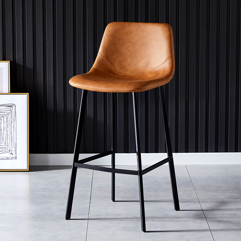 Industrial Style Bar-stool Bucket Seat Metal Legs for Kitchen Bar Brown Black 1 Piece Clearhalo 'Bar Furniture' 'Bar Stools' 'bar_stools' 'furn' 'furn_bar_stools' 'furniture_bar_stools' 'Kitchen & Dining Furniture' 'kitchen&dining_furn' 'kitchen' 'kitchen_furn' Furniture' 4493938