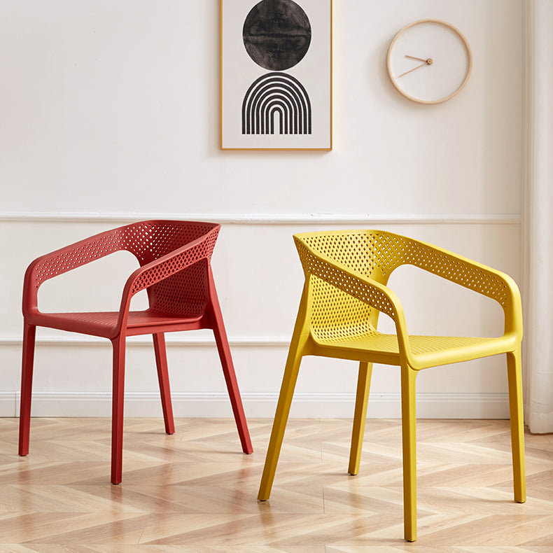 Modern Coffee Shop Plastic Arm Chair Matte Finish Solid Back Dining Chair Clearhalo ' kitchen&dining_furn' 'Dining Chairs' 'Dining Tables & Seating' 'dining_chair' 'furn' 'furn_dining_chair' 'Furniture' 'furniture_dining_chair' 'Kitchen & Dining Furniture' 'kitchen' 4502819