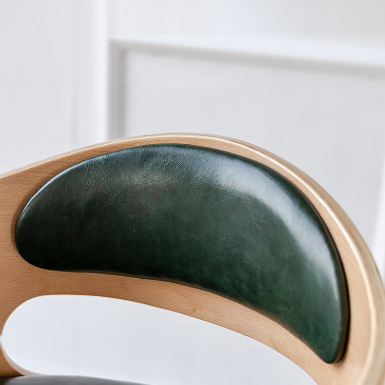 Scandinavia Style Bar-stool Wooden Legs Round Seat Barstool for Bar Kitchen Clearhalo 'Bar Furniture' 'Bar Stools' 'bar_stools' 'furn' 'furn_bar_stools' 'furniture_bar_stools' 'Kitchen & Dining Furniture' 'kitchen&dining_furn' 'kitchen' 'kitchen_furn' Furniture' 4503392