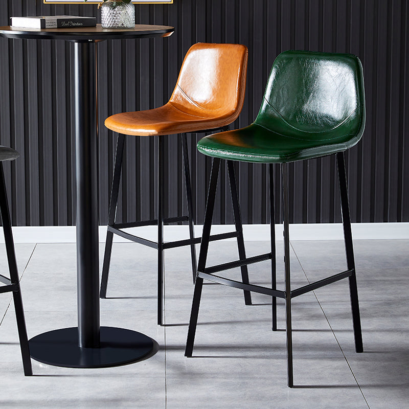 Industrial Leather Metal Counter Stools Low Back Bar Stools with Bucket Seat Clearhalo 'Bar Furniture' 'Bar Stools' 'bar_stools' 'furn' 'furn_bar_stools' 'furniture_bar_stools' 'Kitchen & Dining Furniture' 'kitchen&dining_furn' 'kitchen' 'kitchen_furn' Furniture' 4503680