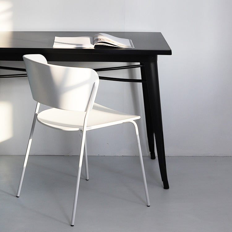 Plastic Scandinavian Indoor-Outdoor Side Chair Open Back Chair Clearhalo ' kitchen&dining_furn' 'Dining Chairs' 'Dining Tables & Seating' 'dining_chair' 'furn' 'furn_dining_chair' 'Furniture' 'furniture_dining_chair' 'Kitchen & Dining Furniture' 'kitchen' 4511101