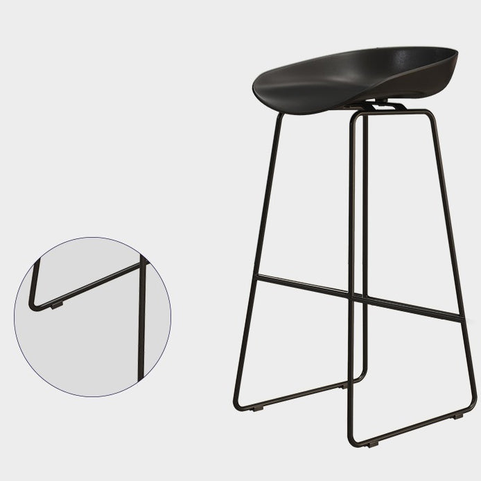 Modern Style Iron Bar Stool with Footrest Bristol Bar Stool for Kitchen Clearhalo 'Bar Furniture' 'Bar Stools' 'bar_stools' 'furn' 'furn_bar_stools' 'furniture_bar_stools' 'Kitchen & Dining Furniture' 'kitchen&dining_furn' 'kitchen' 'kitchen_furn' Furniture' 4512243