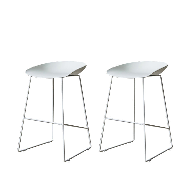 Modern Style Iron Bar Stool with Footrest Bristol Bar Stool for Kitchen Gloss White 2 Piece Set Short Stool(18"H) Clearhalo 'Bar Furniture' 'Bar Stools' 'bar_stools' 'furn' 'furn_bar_stools' 'furniture_bar_stools' 'Kitchen & Dining Furniture' 'kitchen&dining_furn' 'kitchen' 'kitchen_furn' Furniture' 4512291