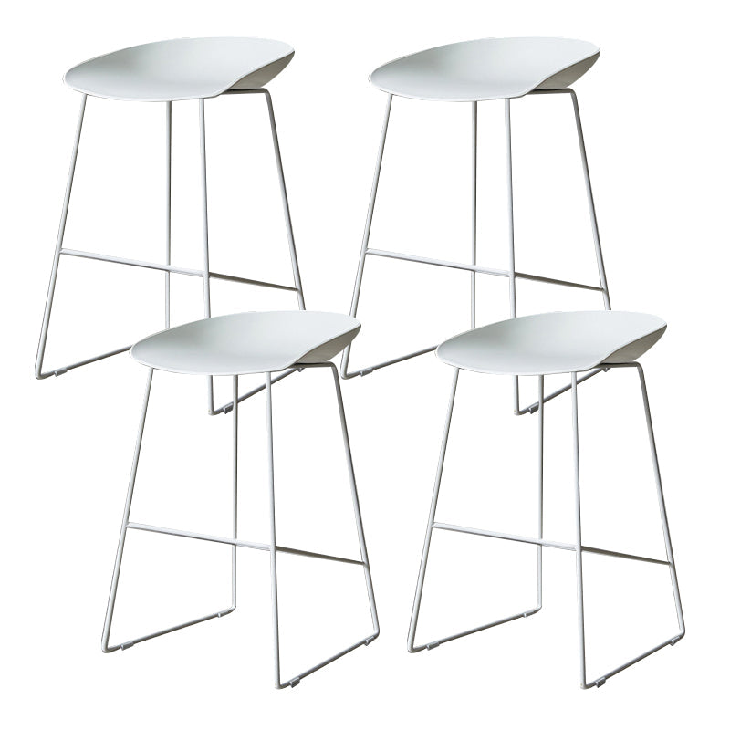 Modern Style Iron Bar Stool with Footrest Bristol Bar Stool for Kitchen Gloss White 4 Piece Set Short Stool(18"H) Clearhalo 'Bar Furniture' 'Bar Stools' 'bar_stools' 'furn' 'furn_bar_stools' 'furniture_bar_stools' 'Kitchen & Dining Furniture' 'kitchen&dining_furn' 'kitchen' 'kitchen_furn' Furniture' 4512292
