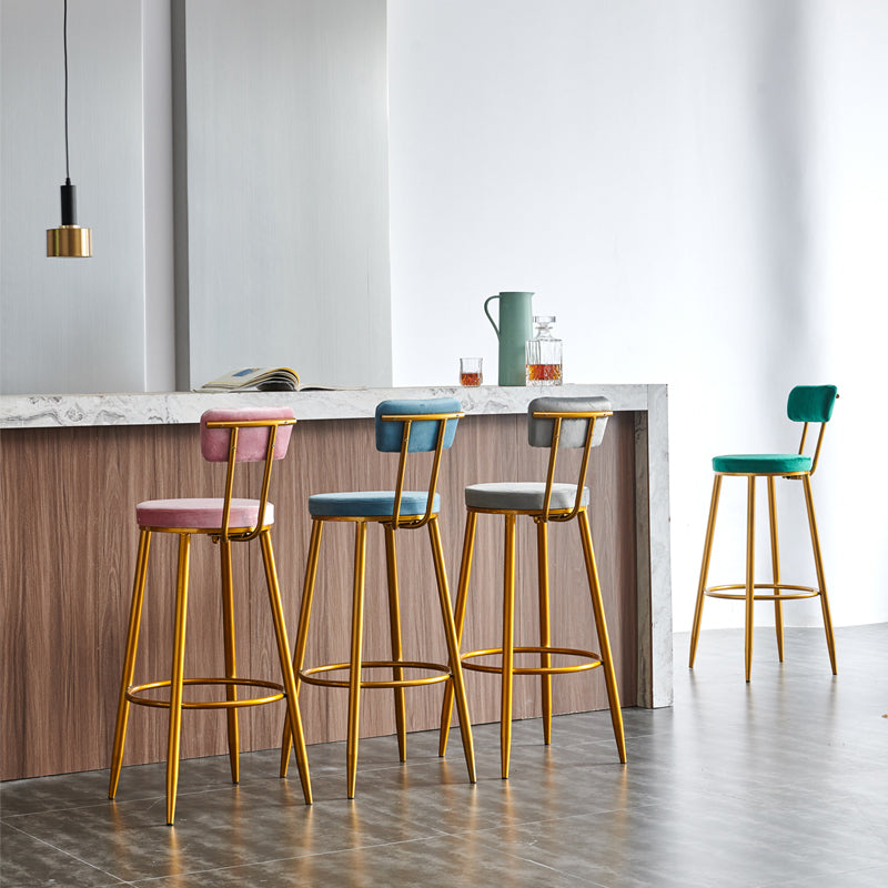 Modern Style Metal Bar Stool with Footrest Bistro Light Luxury Bar Stool Clearhalo 'Bar Furniture' 'Bar Stools' 'bar_stools' 'furn' 'furn_bar_stools' 'furniture_bar_stools' 'Kitchen & Dining Furniture' 'kitchen&dining_furn' 'kitchen' 'kitchen_furn' Furniture' 4512309