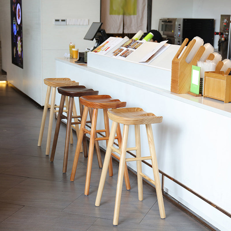 Indoor Pine Modern Bar Stool Contoured Seat Footrest Counter Stool with Wood Legs Clearhalo 'Bar Furniture' 'Bar Stools' 'bar_stools' 'furn' 'furn_bar_stools' 'furniture_bar_stools' 'Kitchen & Dining Furniture' 'kitchen&dining_furn' 'kitchen' 'kitchen_furn' Furniture' 4512368