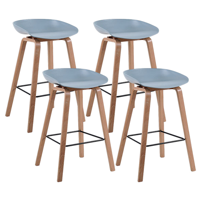 Modern Solid Wood Bar Stool Indoor Bucket Counter Stool with Plastic Seat Pewter 4 Piece Set Clearhalo 'Bar Furniture' 'Bar Stools' 'bar_stools' 'furn' 'furn_bar_stools' 'furniture_bar_stools' 'Kitchen & Dining Furniture' 'kitchen&dining_furn' 'kitchen' 'kitchen_furn' Furniture' 4512397