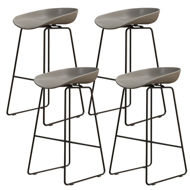 Modern Style Iron Bar Stool with Footrest Nordic Style Tavern Simple Bar Stool Grey 4 Piece Set Counter Stool(26"H) Clearhalo 'Bar Furniture' 'Bar Stools' 'bar_stools' 'furn' 'furn_bar_stools' 'furniture_bar_stools' 'Kitchen & Dining Furniture' 'kitchen&dining_furn' 'kitchen' 'kitchen_furn' Furniture' 4513180