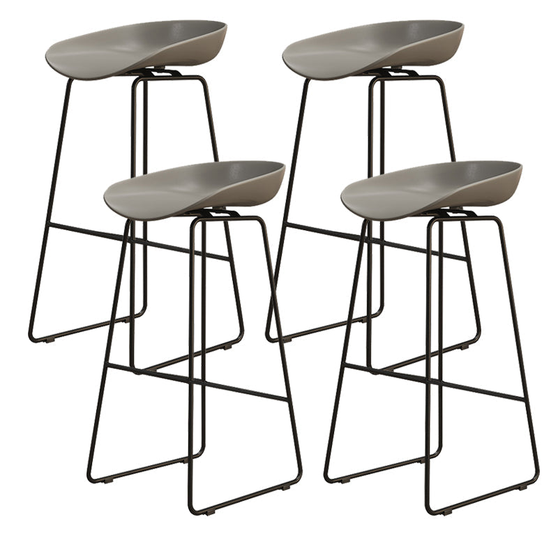 Modern Style Iron Bar Stool with Footrest Nordic Style Tavern Simple Bar Stool Grey 4 Piece Set Bar Stool(30"H) Clearhalo 'Bar Furniture' 'Bar Stools' 'bar_stools' 'furn' 'furn_bar_stools' 'furniture_bar_stools' 'Kitchen & Dining Furniture' 'kitchen&dining_furn' 'kitchen' 'kitchen_furn' Furniture' 4513183