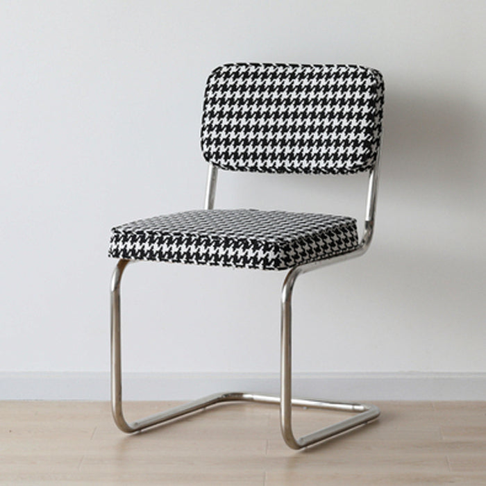 Contemporary Metal Dining Chairs Dining Open Back Armless Side Chairs for Kitchen Black White 1 Piece Clearhalo ' kitchen&dining_furn' 'Dining Chairs' 'Dining Tables & Seating' 'dining_chair' 'furn' 'furn_dining_chair' 'Furniture' 'furniture_dining_chair' 'Kitchen & Dining Furniture' 'kitchen' 4523467