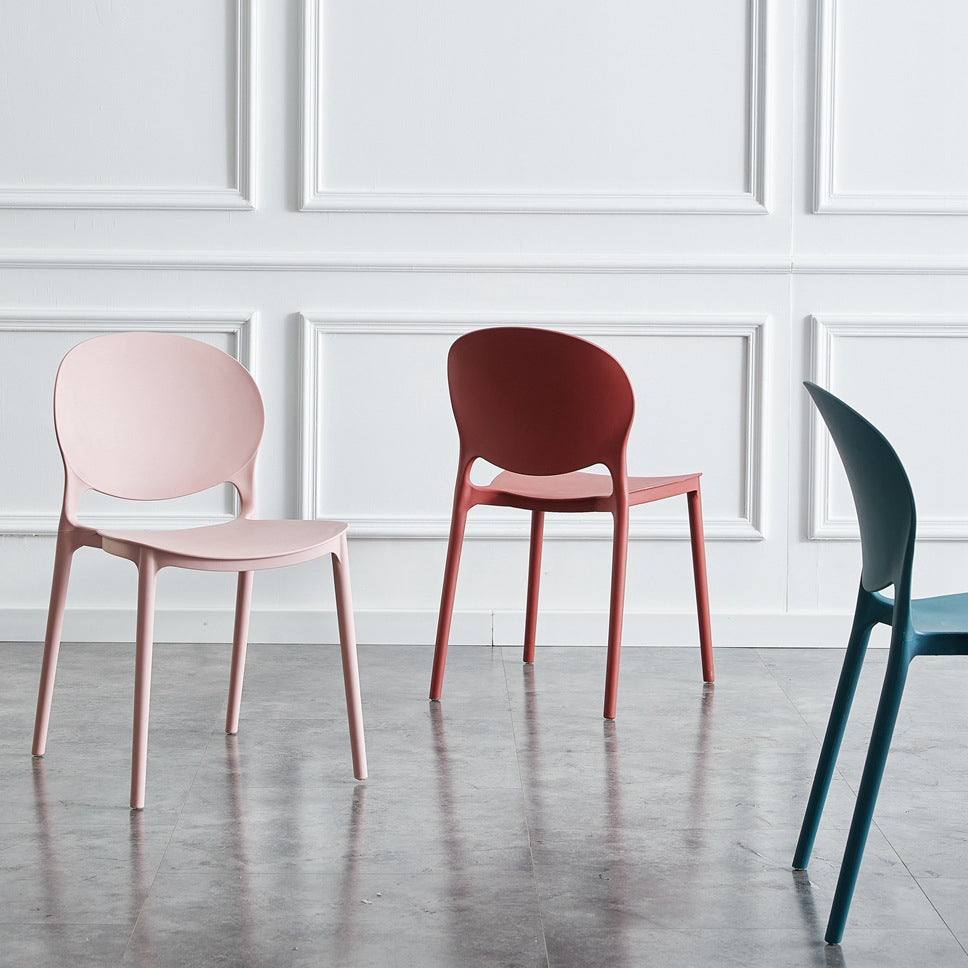 Plastic Scandinavian Indoor-Outdoor Chair Open Back Side Chair Clearhalo ' kitchen&dining_furn' 'Dining Chairs' 'Dining Tables & Seating' 'dining_chair' 'furn' 'furn_dining_chair' 'Furniture' 'furniture_dining_chair' 'Kitchen & Dining Furniture' 'kitchen' 4523818