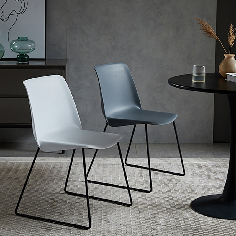 Industrial Style Plastic Dining Armless Chairs Solid Back Armless Dining Chair Clearhalo ' kitchen&dining_furn' 'Dining Chairs' 'Dining Tables & Seating' 'dining_chair' 'Furniture' 'furniture_dining_chair' 'Kitchen & Dining Furniture' 'kitchen' 4523915