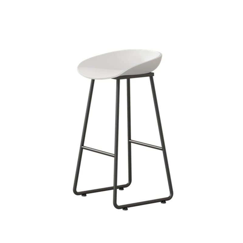 Modern Armless Backrest Counter Stool Iron Household Bar Stool with Plastic Seat and Pedal Clearhalo 'Bar Furniture' 'Bar Stools' 'bar_stools' 'furn' 'furn_bar_stools' 'furniture_bar_stools' 'Kitchen & Dining Furniture' 'kitchen&dining_furn' 'kitchen' 'kitchen_furn' Furniture' 4527355
