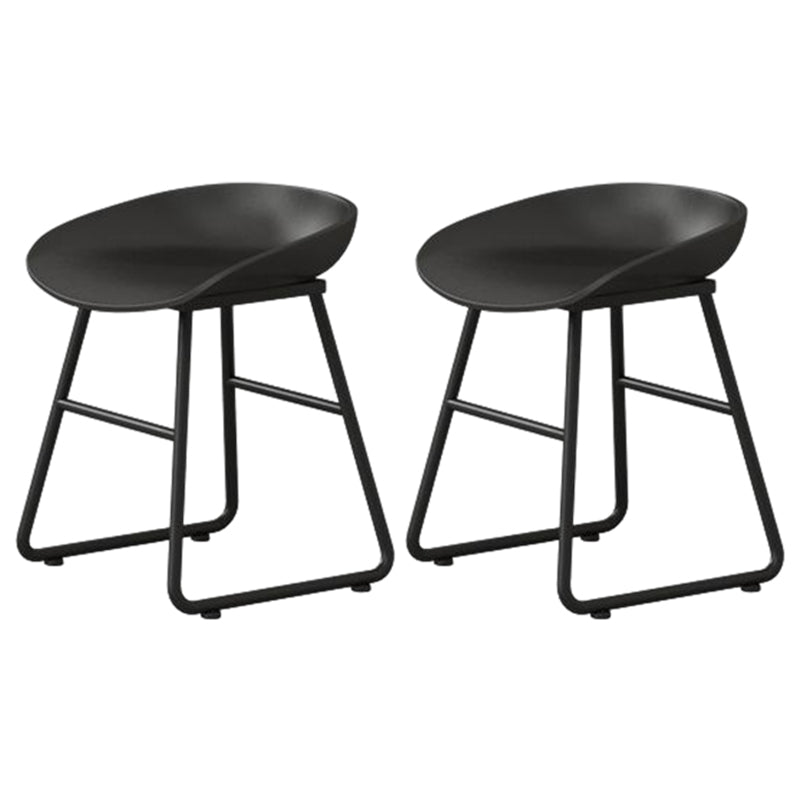 Modern Armless Backrest Counter Stool Iron Household Bar Stool with Plastic Seat and Pedal Black 2 Piece Set Short Stool(18"H) Clearhalo 'Bar Furniture' 'Bar Stools' 'bar_stools' 'furn' 'furn_bar_stools' 'furniture_bar_stools' 'Kitchen & Dining Furniture' 'kitchen&dining_furn' 'kitchen' 'kitchen_furn' Furniture' 4527371