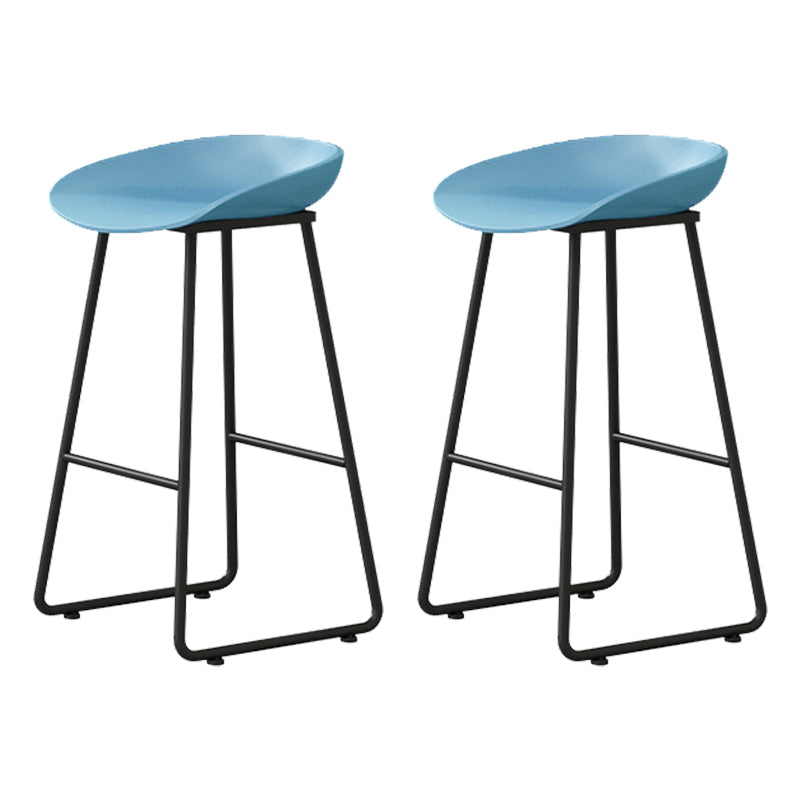 Modern Armless Backrest Counter Stool Iron Household Bar Stool with Plastic Seat and Pedal Blue 2 Piece Set Counter Stool(26"H) Clearhalo 'Bar Furniture' 'Bar Stools' 'bar_stools' 'furn' 'furn_bar_stools' 'furniture_bar_stools' 'Kitchen & Dining Furniture' 'kitchen&dining_furn' 'kitchen' 'kitchen_furn' Furniture' 4527380