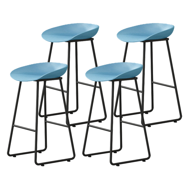 Modern Armless Backrest Counter Stool Iron Household Bar Stool with Plastic Seat and Pedal Blue 4 Piece Set Counter Stool(26"H) Clearhalo 'Bar Furniture' 'Bar Stools' 'bar_stools' 'furn' 'furn_bar_stools' 'furniture_bar_stools' 'Kitchen & Dining Furniture' 'kitchen&dining_furn' 'kitchen' 'kitchen_furn' Furniture' 4527381