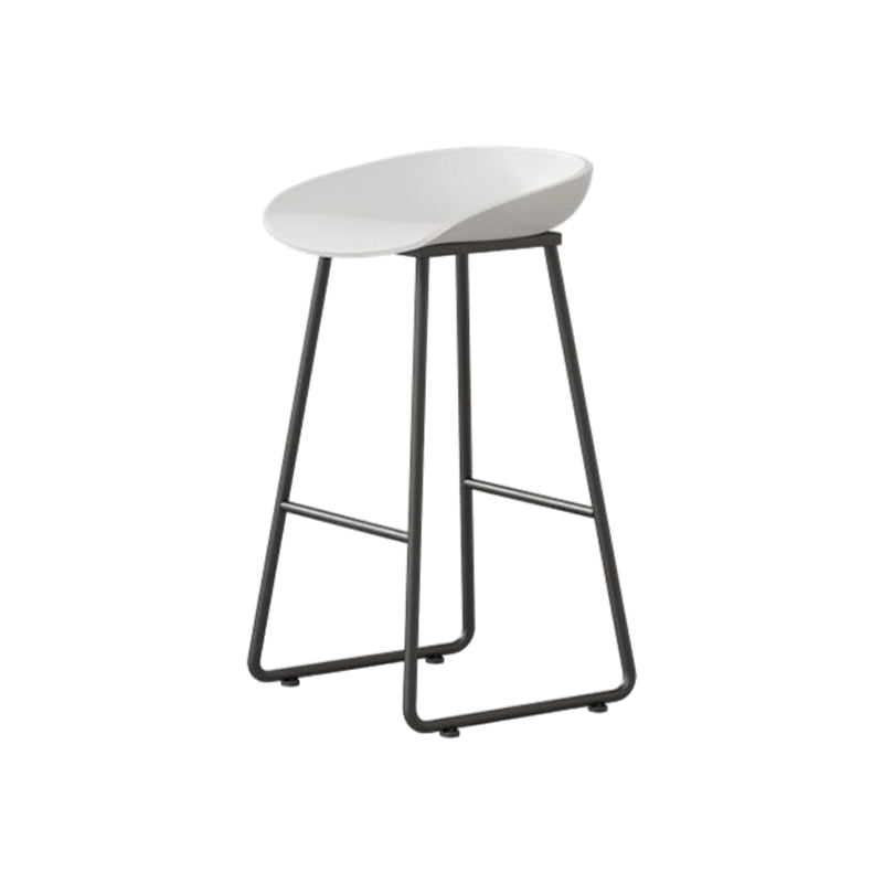 Modern Armless Backrest Counter Stool Iron Household Bar Stool with Plastic Seat and Pedal White 1 Piece Counter Stool(26"H) Clearhalo 'Bar Furniture' 'Bar Stools' 'bar_stools' 'furn' 'furn_bar_stools' 'furniture_bar_stools' 'Kitchen & Dining Furniture' 'kitchen&dining_furn' 'kitchen' 'kitchen_furn' Furniture' 4527385