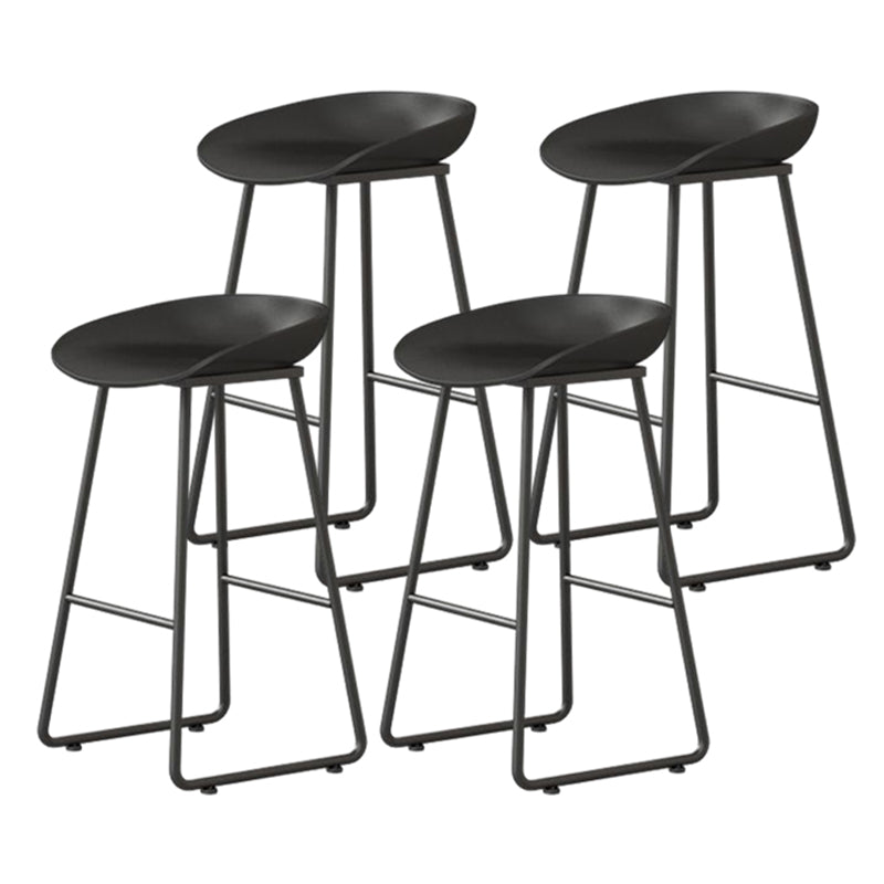 Modern Armless Backrest Counter Stool Iron Household Bar Stool with Plastic Seat and Pedal Black 4 Piece Set Counter Stool(26"H) Clearhalo 'Bar Furniture' 'Bar Stools' 'bar_stools' 'furn' 'furn_bar_stools' 'furniture_bar_stools' 'Kitchen & Dining Furniture' 'kitchen&dining_furn' 'kitchen' 'kitchen_furn' Furniture' 4527390
