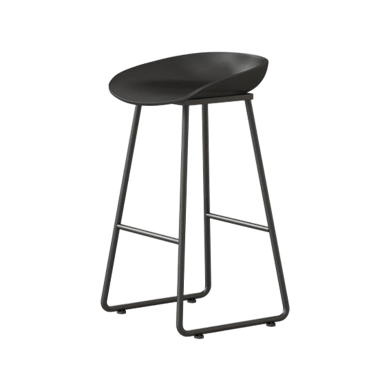 Modern Armless Backrest Counter Stool Iron Household Bar Stool with Plastic Seat and Pedal Black 1 Piece Bar Stool(30"H) Clearhalo 'Bar Furniture' 'Bar Stools' 'bar_stools' 'furn' 'furn_bar_stools' 'furniture_bar_stools' 'Kitchen & Dining Furniture' 'kitchen&dining_furn' 'kitchen' 'kitchen_furn' Furniture' 4527403