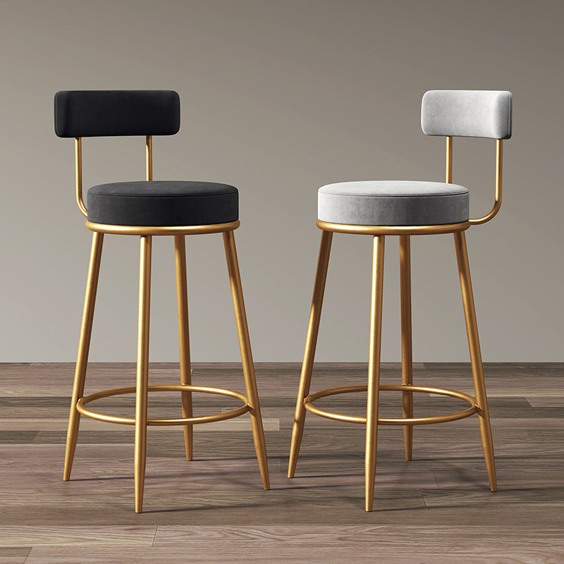 Glam Metal Upholstered Barstool Indoor Bar Stool with Low Back and Ron Legs Clearhalo 'Bar Furniture' 'Bar Stools' 'bar_stools' 'furn' 'furn_bar_stools' 'furniture_bar_stools' 'Kitchen & Dining Furniture' 'kitchen&dining_furn' 'kitchen' 'kitchen_furn' Furniture' 4527528