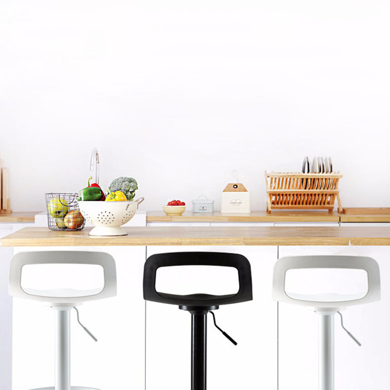 Modern Adjustable Swivel Bar Stool Low Back Plastic Bar and Counter Stool Clearhalo 'Bar Furniture' 'Bar Stools' 'bar_stools' 'furn' 'furn_bar_stools' 'furniture_bar_stools' 'Kitchen & Dining Furniture' 'kitchen&dining_furn' 'kitchen' 'kitchen_furn' Furniture' 4527778
