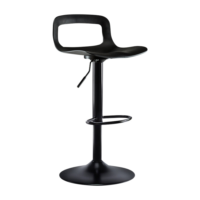 Modern Adjustable Swivel Bar Stool Low Back Plastic Bar and Counter Stool Black 1 Piece Clearhalo 'Bar Furniture' 'Bar Stools' 'bar_stools' 'furn' 'furn_bar_stools' 'furniture_bar_stools' 'Kitchen & Dining Furniture' 'kitchen&dining_furn' 'kitchen' 'kitchen_furn' Furniture' 4527785
