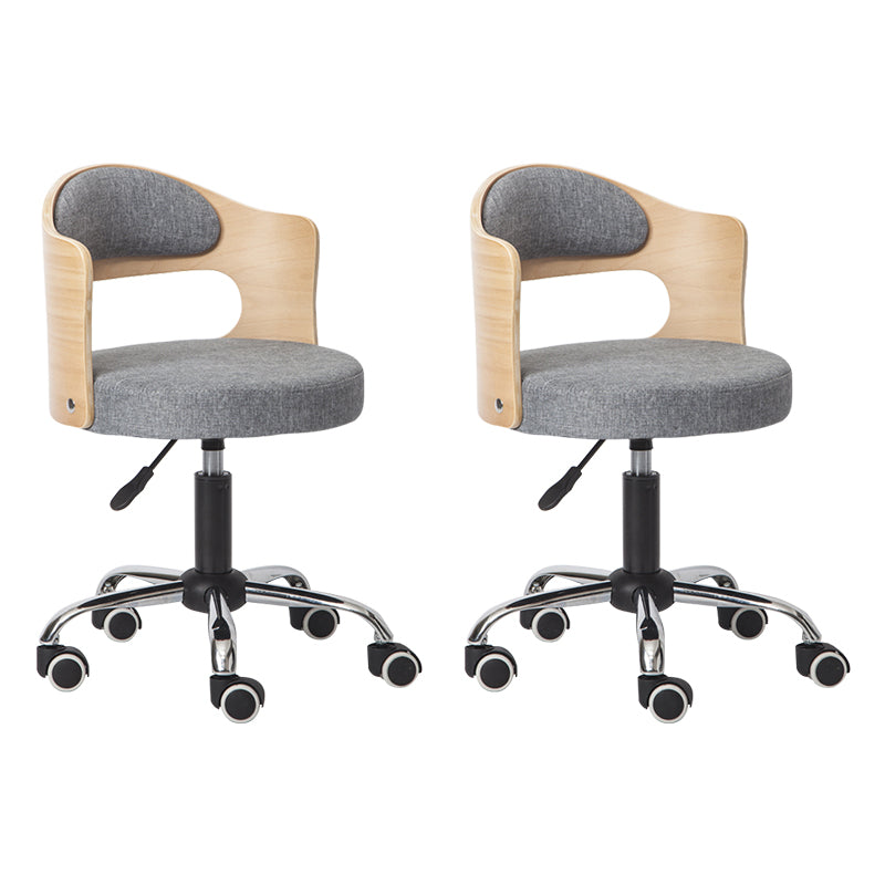 Modern Adjustable Rotatable Stool Steel Household Bar Stool with Cushion and Pulley Grey Set of 2 Clearhalo 'Bar Furniture' 'Bar Stools' 'bar_stools' 'furniture_bar_stools' 'Kitchen & Dining Furniture' 'kitchen&dining_furn' 'kitchen' 'kitchen_furn' Furniture' 4536914