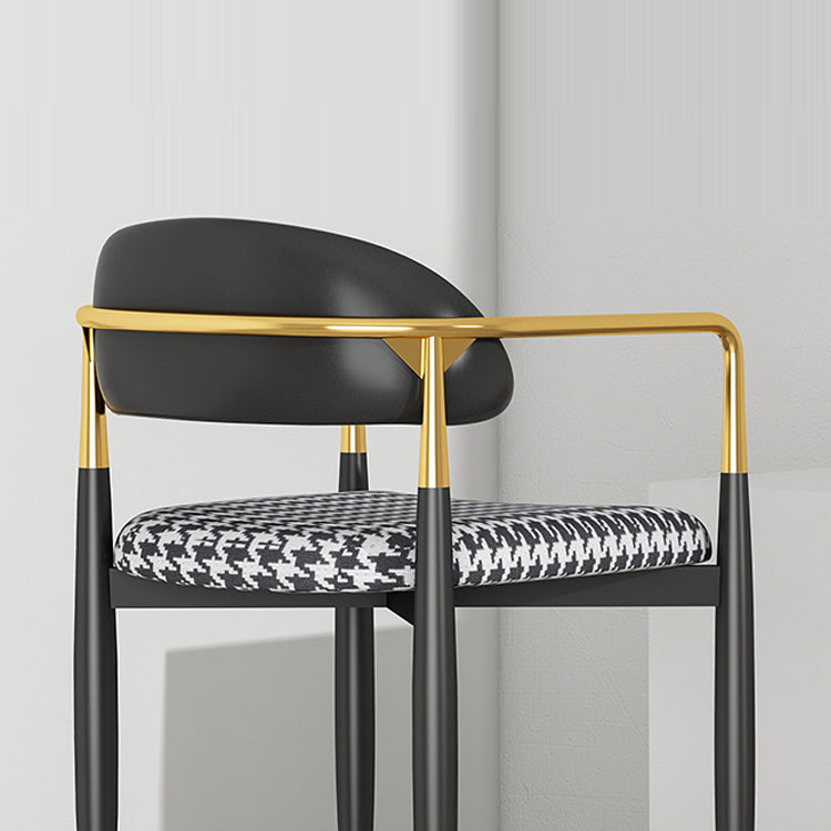 Contemporary Upholstered Home Arm Chair Open Back Matte Finish Dining Chair Clearhalo ' kitchen&dining_furn' 'Dining Chairs' 'Dining Tables & Seating' 'dining_chair' 'furn' 'furn_dining_chair' 'Furniture' 'furniture_dining_chair' 'Kitchen & Dining Furniture' 'kitchen' 4538396