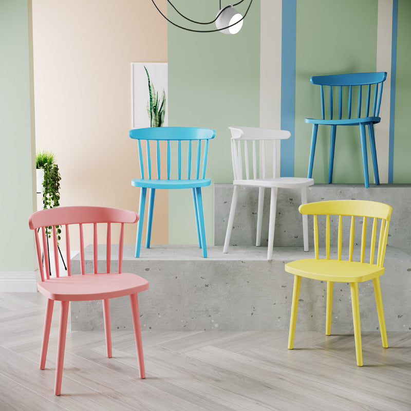 Plastic Scandinavian Kitchen Dining Room Side Chair Windsor Back Chair Clearhalo ' kitchen&dining_furn' 'Dining Chairs' 'Dining Tables & Seating' 'dining_chair' 'furn' 'furn_dining_chair' 'Furniture' 'furniture_dining_chair' 'Kitchen & Dining Furniture' 'kitchen' 4538615