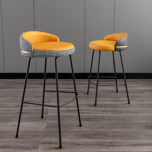 Modern Counter Bar Stool Armless Leather Bar Stool with Footrest Metal Base Clearhalo 'Bar Furniture' 'Bar Stools' 'bar_stools' 'furn' 'furn_bar_stools' 'furniture_bar_stools' 'Kitchen & Dining Furniture' 'kitchen&dining_furn' 'kitchen' 'kitchen_furn' Furniture' 4544835