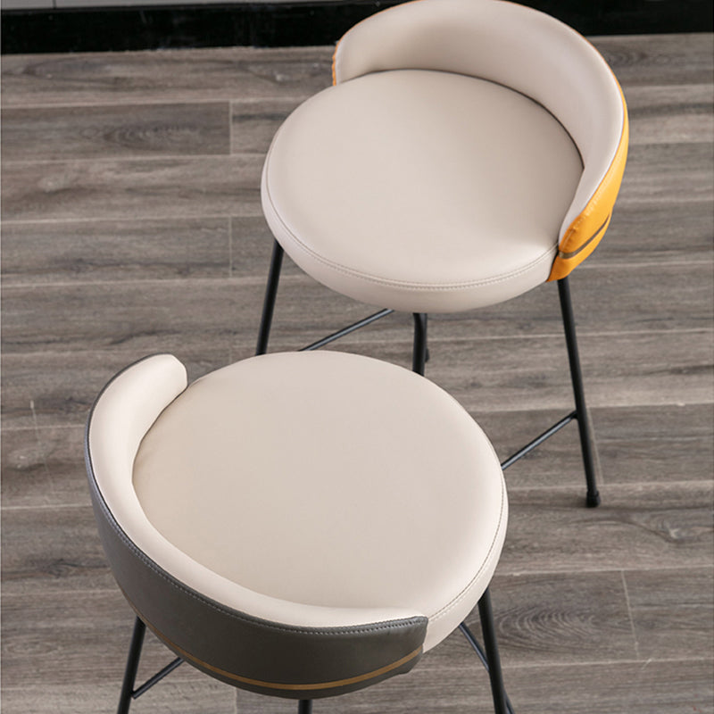 Modern Counter Bar Stool Armless Leather Bar Stool with Footrest Metal Base Clearhalo 'Bar Furniture' 'Bar Stools' 'bar_stools' 'furn' 'furn_bar_stools' 'furniture_bar_stools' 'Kitchen & Dining Furniture' 'kitchen&dining_furn' 'kitchen' 'kitchen_furn' Furniture' 4544838