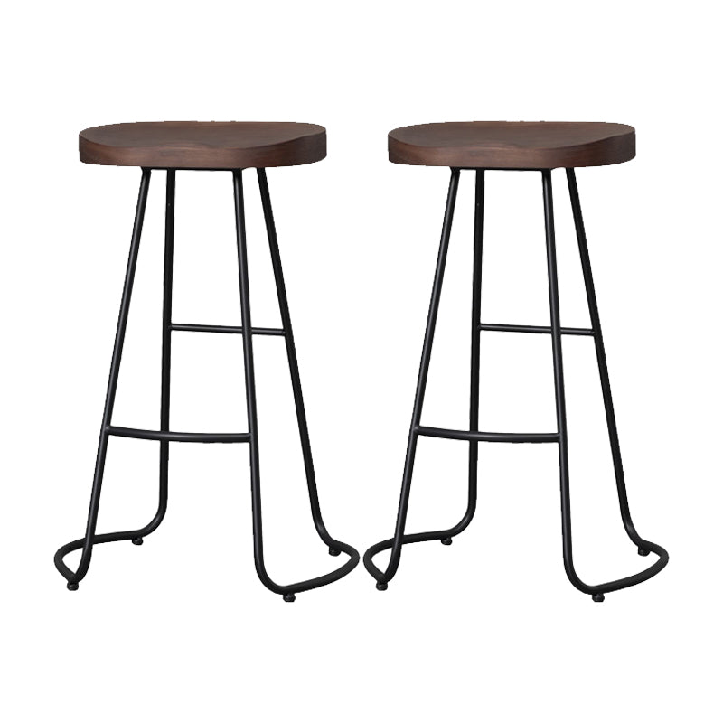 Modern Style Iron Bar Stool with Footrest Dining Room Solid Wood Bar Stool 30 Inches Black 2 Piece Set Clearhalo 'Bar Furniture' 'Bar Stools' 'bar_stools' 'furn' 'furn_bar_stools' 'furniture_bar_stools' 'Kitchen & Dining Furniture' 'kitchen&dining_furn' 'kitchen' 'kitchen_furn' Furniture' 4544959