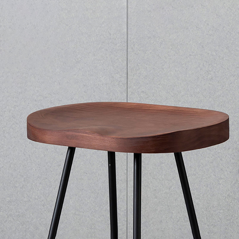 Modern Style Iron Bar Stool with Footrest Dining Room Solid Wood Bar Stool 30 Inches Clearhalo 'Bar Furniture' 'Bar Stools' 'bar_stools' 'furn' 'furn_bar_stools' 'furniture_bar_stools' 'Kitchen & Dining Furniture' 'kitchen&dining_furn' 'kitchen' 'kitchen_furn' Furniture' 4544968