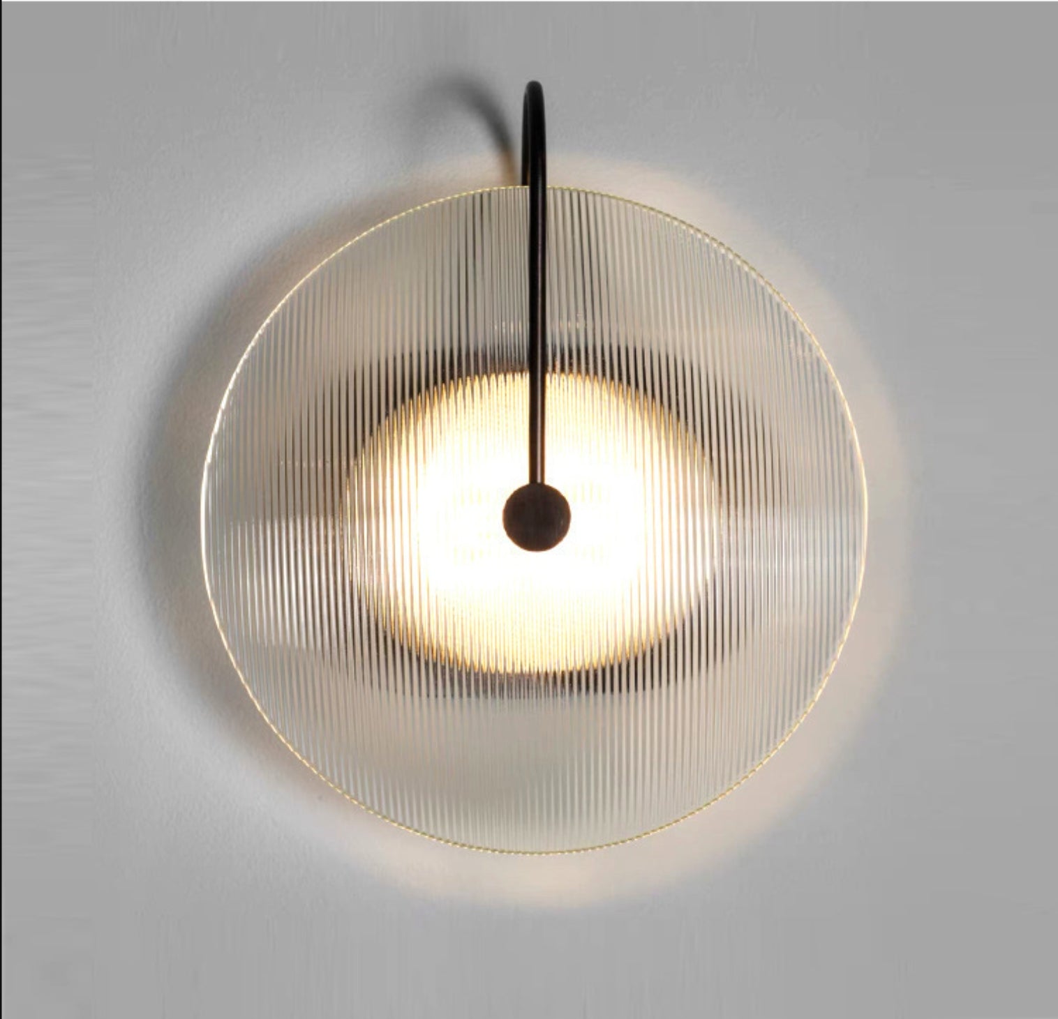 Gold/Black Armed Wall Sconce Minimalist Prismatic Glass 1 Light Bell Shaped Wall Mounted Lamp Clearhalo 'Cast Iron' 'Glass' 'Industrial' 'Modern wall lights' 'Modern' 'Tiffany' 'Traditional wall lights' 'Wall Lamps & Sconces' 'Wall Lights' Lighting' 454t