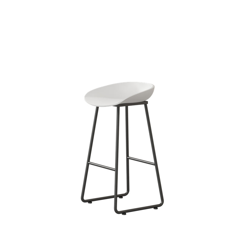 Modern Armless Backrest Counter Stool Iron Kitchen Bar Stool with Plastic Seat Clearhalo 'Bar Furniture' 'Bar Stools' 'bar_stools' 'furn' 'furn_bar_stools' 'furniture_bar_stools' 'Kitchen & Dining Furniture' 'kitchen&dining_furn' 'kitchen' 'kitchen_furn' Furniture' 4555329
